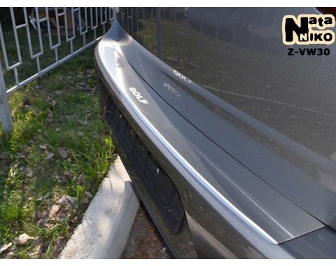 Накладка на бампер с загибом VW Golf 7 12- (NataNiko)