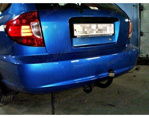 Фаркоп на Kia Rio 00-05