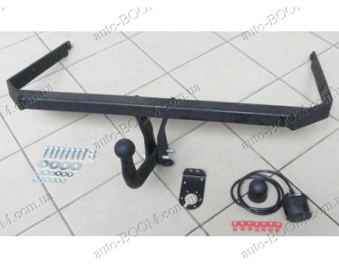 Фаркоп на Mazda 3 03-09 хетчбек