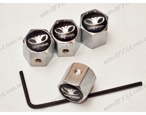 Колпачки на ниппель с логотипом Daewoo Sens 02- (Carmos)