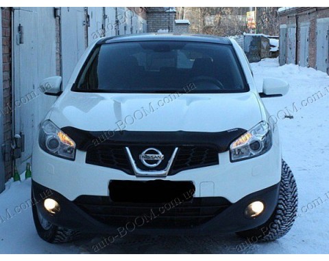 Дефлектор капота на Nissan Qashqai +2 10-14 (Sim)