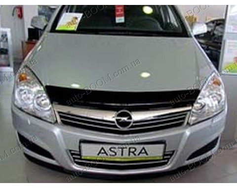 Дефлектор капота на Opel Astra H Caravan 04-10 (Sim)