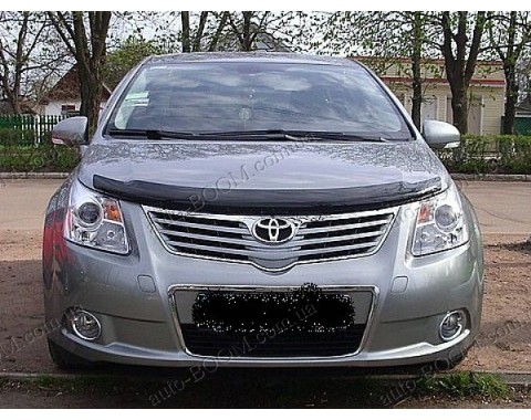 Дефлектор капота на Toyota Avensis 08- (Sim)