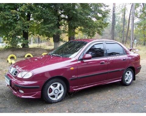 Накладки на пороги Daewoo Lanos 96- Сенсация (Orticar)