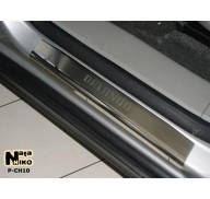Накладки на пороги Chevrolet Orlando 10-(NataNiko Premium)