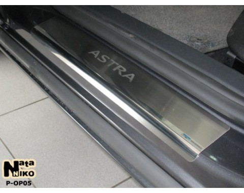 Накладки на пороги Opel Astra J 09- 5дверей(NataNiko Premium)