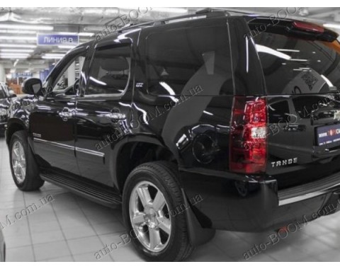 Дефлекторы окон на Chevrolet Tahoe 3 07- (Cobra Tuning)
