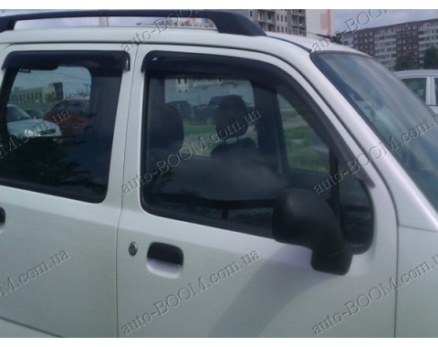 Дефлекторы окон на Suzuki Wagon R+ 97-06 (Cobra Tuning)