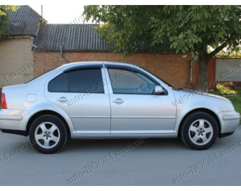 Дефлекторы окон на VW Jetta 4 98-05 (Cobra Tuning)